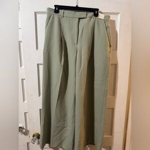 Abercrombie & Fitch Sloan Ultra Wide-Leg Pants in Sage Green (new with tags)